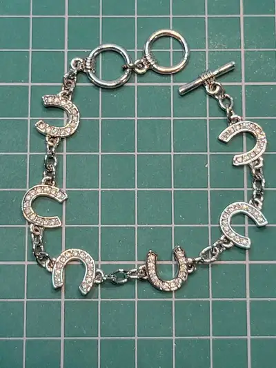 Rhinestone horshoe bracelet in great shape, View more