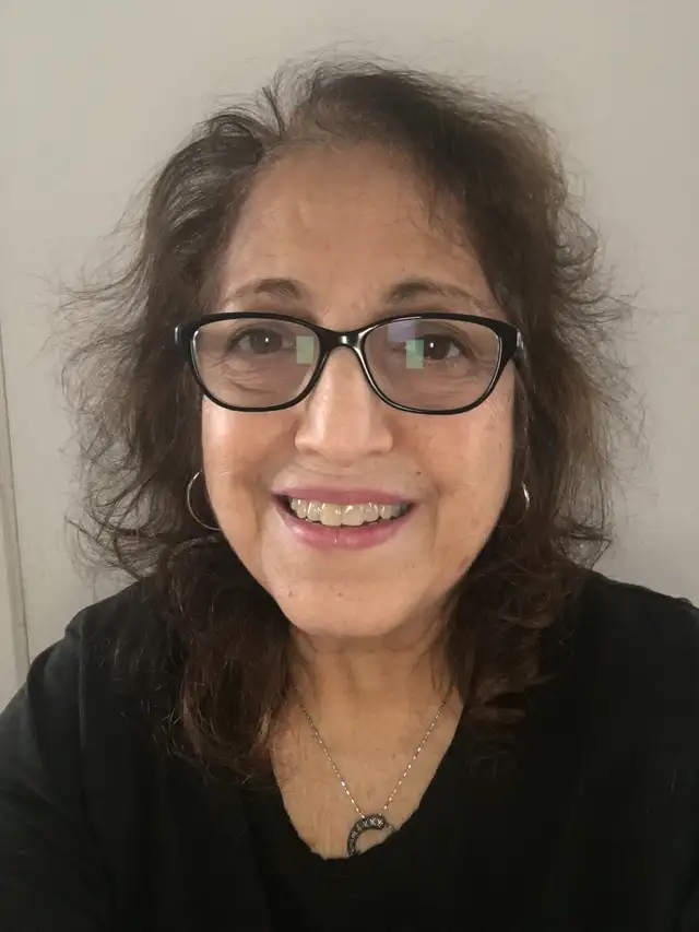 Master English Tutor and Communications Coach63013091087363121