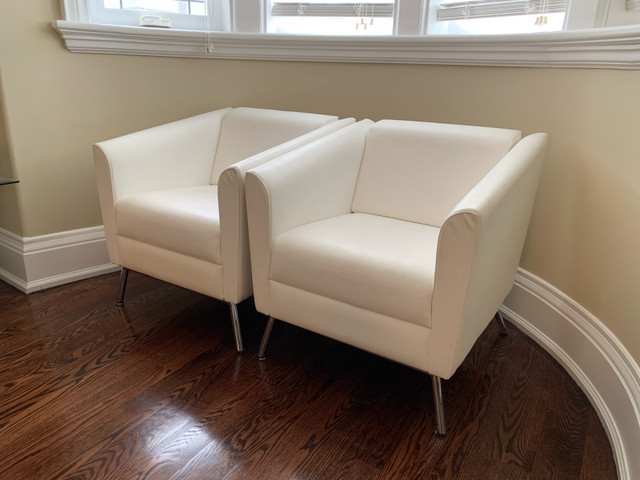 Pair is white sofa chair in Chairs & Recliners in City of Toronto - Image 2