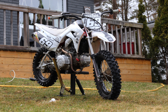 2020 crf 110  in Dirt Bikes & Motocross in Muskoka - Image 2