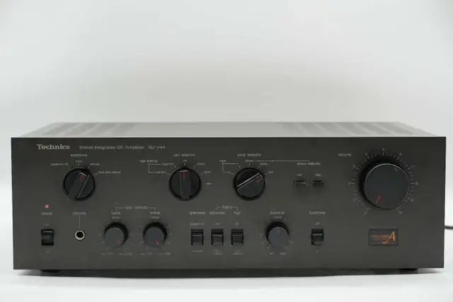 Technics Stereo Integrated DC Amplifier (SU-V4K)
