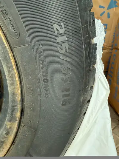 3 Firestone Weather grip winter tires 215/65 R16 1 Motor Master winter Edge 215/65R16