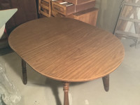 Table en bois orme avec 4 chaises