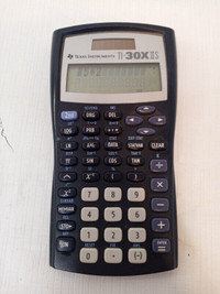 Texas Instruments TI-30X IIS Scientific Calculator Blue Used