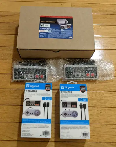 Genuine refurbished console from Nintendo. FIRM price. You get to choose between: - 2 wired controll...