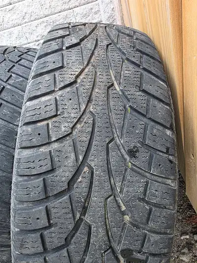 Uniroyal winter tires and rims Came off a 2020 Honda Civic 205 / 65 R15 Tiger Paws 5 Bolt 300$
