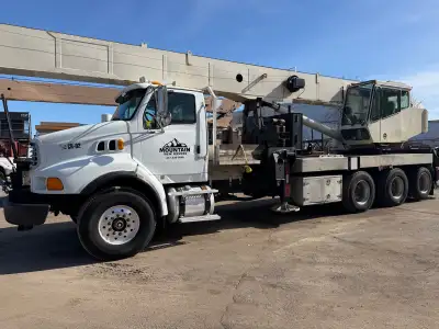 2007 National 18142, S/N:292796, 40-Ton Hydraulic Crane Crane Specifications: - 142’ Main Boom and 2...