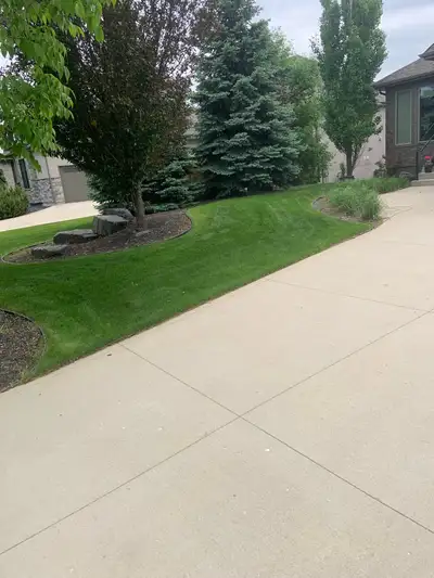SPRING CLEAN UPS/LANDSCAPING/GRASS CUTTING, View more