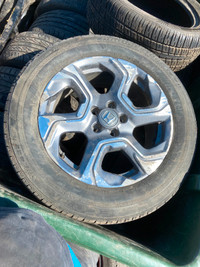 1 summer tire on original Honda CRV 2018 alloy wheel 235/60R18