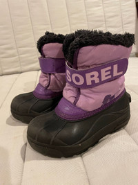 Girl’s Sorel Boots (purple) - Size 12