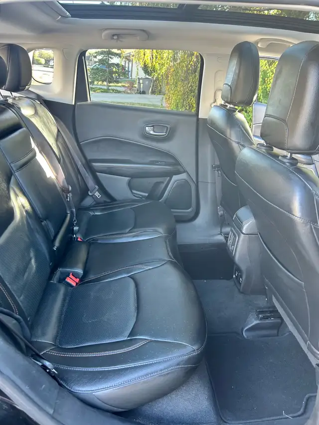 2018 Jeep Compass Limited605033089645291524