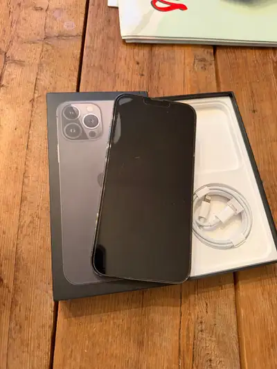 iPhone 13 Pro Max 512gb, View more