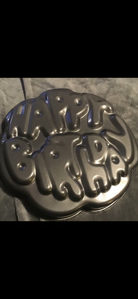Wilton happy birthday cake pan - new 