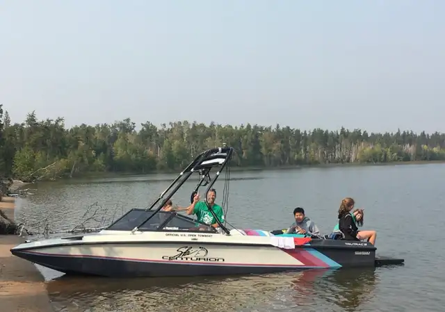 1992 Centurion Ski Boat For Sale in Powerboats & Motorboats in Prince Albert - Image 5