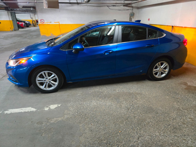 Chevrolet Cruze dans Autos et camions  à Longueuil/Rive Sud - Image 2