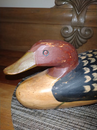 *shipping* Hand painted wooden duck carving
