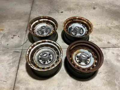 Used Chevy rally rims 15”x8”5 bolt,5” bolt circle. Asking $50.00 each ,located in Port Elgin call To...