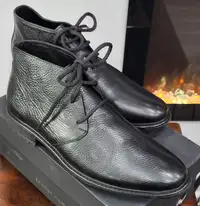 BNIB Men's Black Combat style leather boots