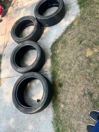 4 tires kumho 225/45/17 50% tread