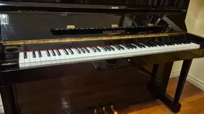 Upright piano, August Förster 125, View more
