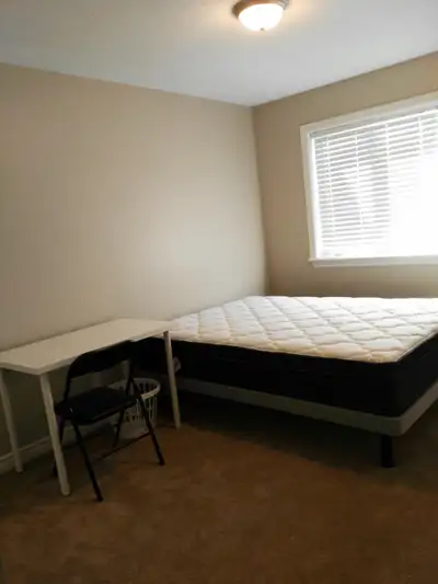 Room for rent  (High tech zone)