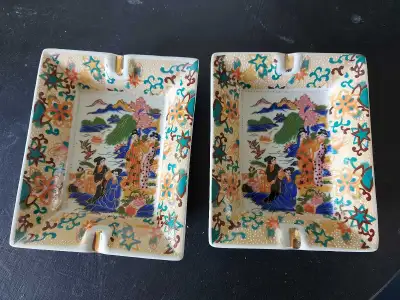 Ashtray/cendrier, View more