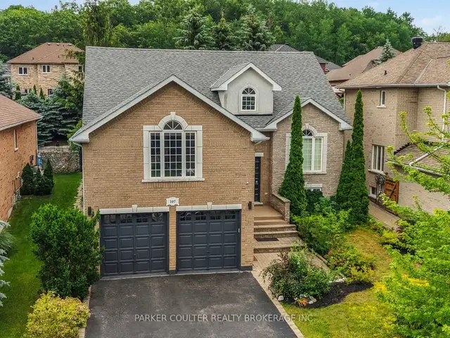 Prime South Barrie 3+2 bedroom detached Duplex House