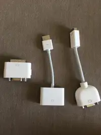 2 adaptateurs Apple