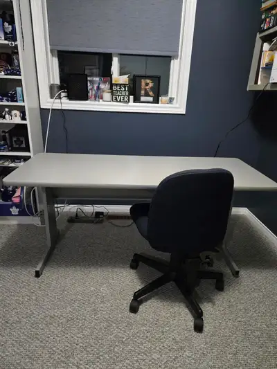Computer desk or table, View more