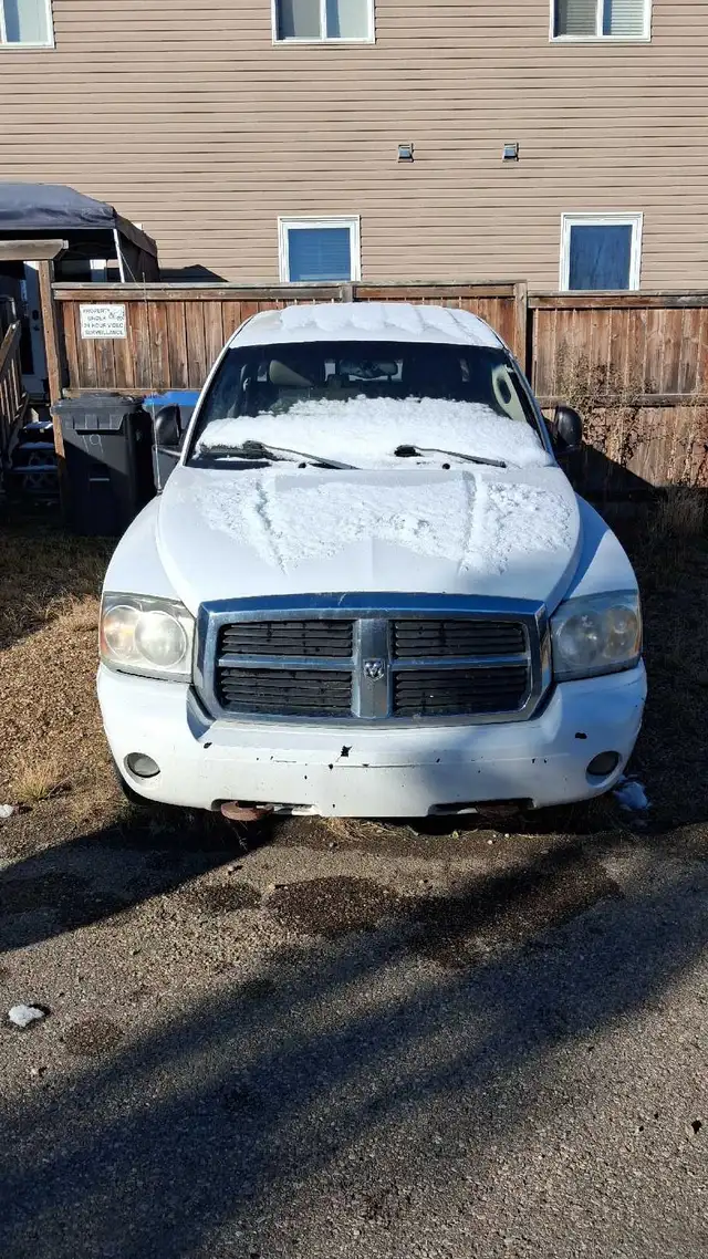 2005 Dodge Dakota 