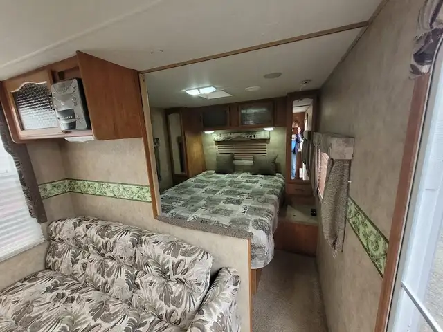 2007 Komfort 23.5 foot travel Trailer in Travel Trailers & Campers in Port Alberni - Image 10