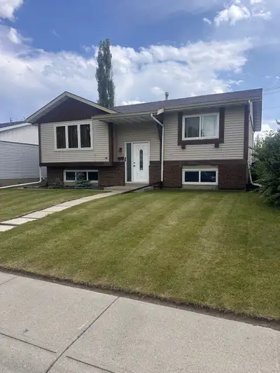 doverglen , 2 bedroom basement utilities included