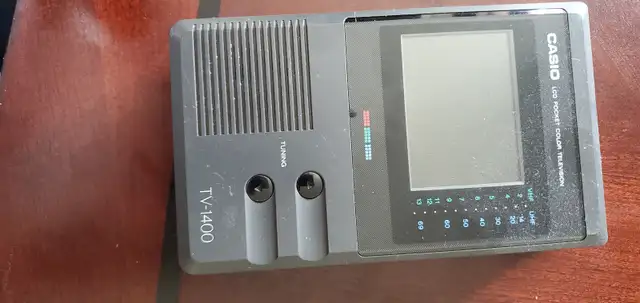 CASIO LCD POCKET COLOR TELEVISION MODEL TV-1400 in TVs in Ottawa - Image 2