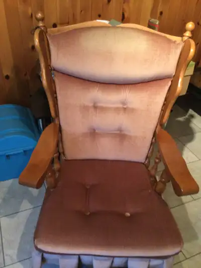 CHAISE BERÇANTE, View more