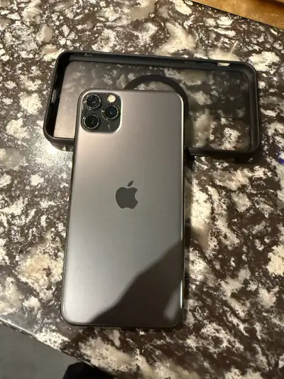 I phone 11 Pro Max for sale $350, View more