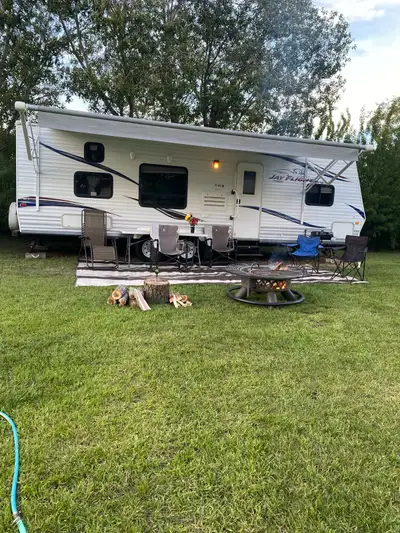 Travel Trailer sleeps 8 has new Tires well kept in good Condition Jayco Jay Flight has Bunk Beds cal...