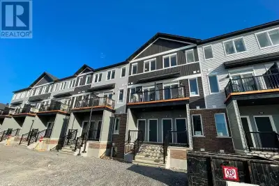 Hi there everyone I am currently seeking a 3 or 4 bedroom townhouse in the Ottawa area for a family...