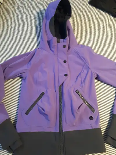 Lululemon jacket, size 4, View more
