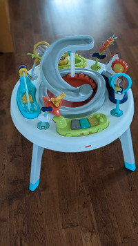 2 in 1 entertainer seat and activity table 