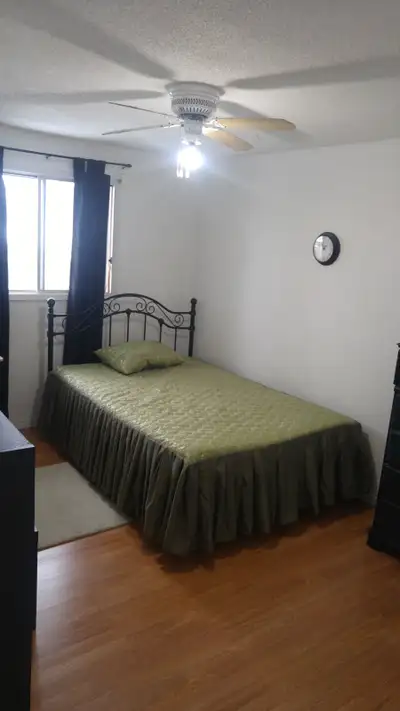 Rooms for rent, Welland, close to Niagara College