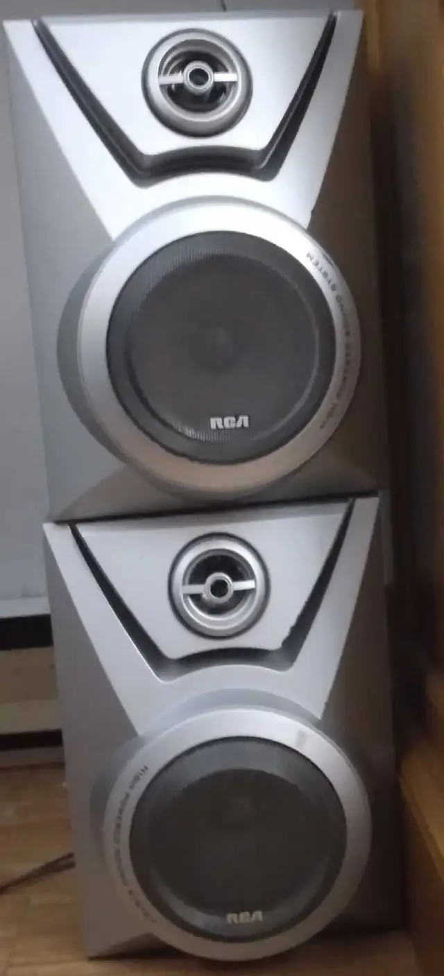 RCA Speakers