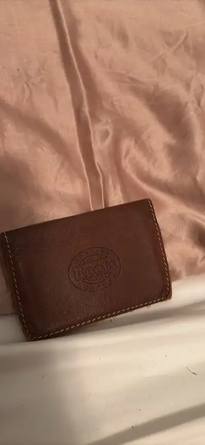 Roots wallet, View more