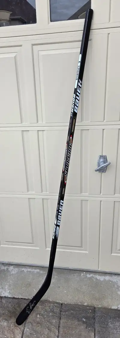 Eric Lindros Hockey Stick, View more