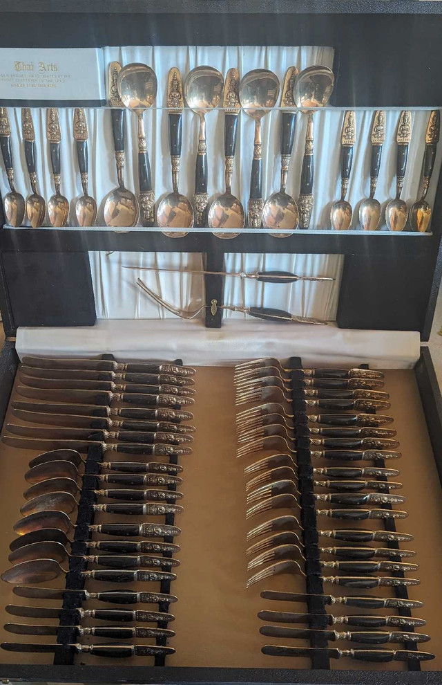 Unique Bronze and Horn 58 Piece Flatware Set in Kitchen & Dining Wares in Bedford