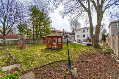 2 bed 1 bath walkout basement near Morish and Elsmere road