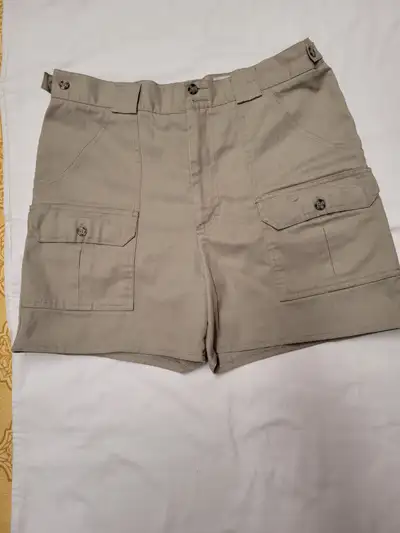 VTG Tilley Cargo Men’s Shorts, View more