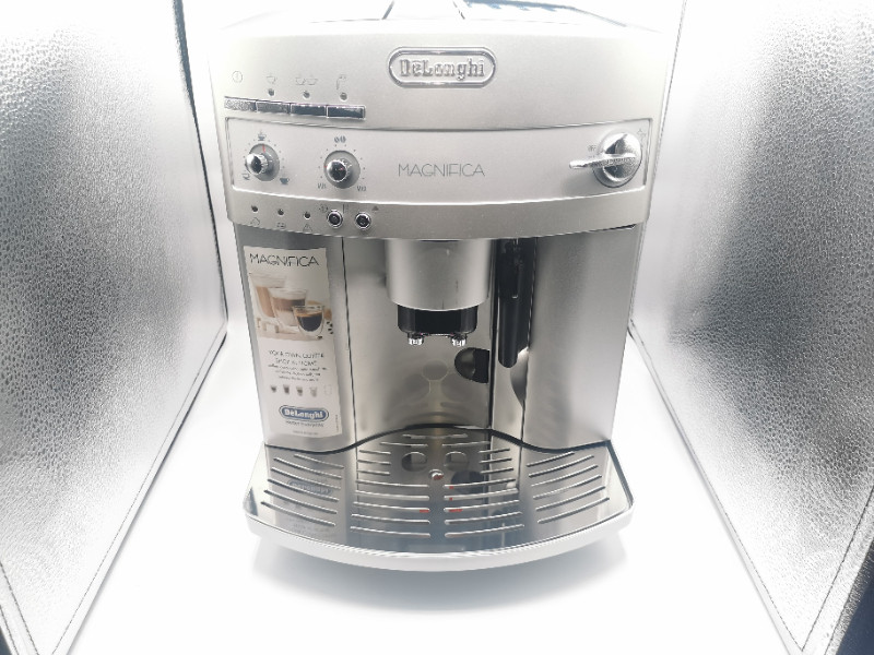 DELONGHI MAGNIFICA FULLY AUTOMATIC ESPRESSO MACHINE [ESAM3300] | Coffee ...