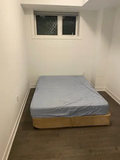 Room for rent! Female Students Only.