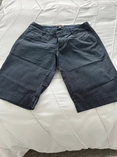 Ladies Bermuda shorts , View more