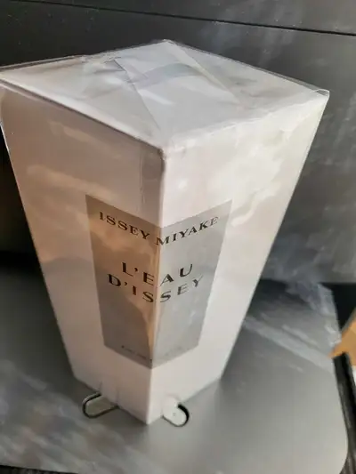 Issey Miyake L'EAU D'ISSEY perfume, View more